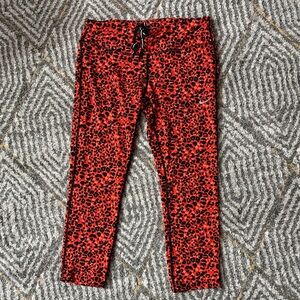 Nike Dri Fit Cropped Red Animal Print Leggings Sz l